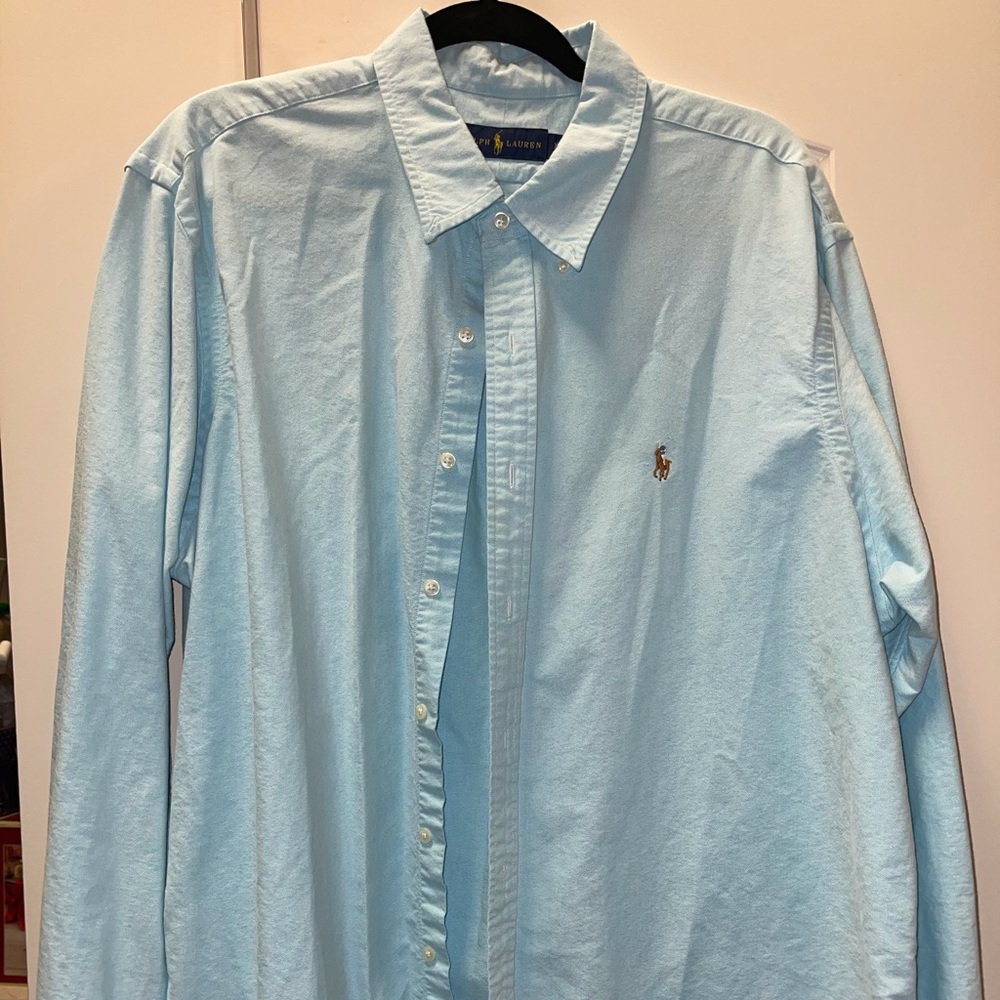 Ralph Lauren Button down in a light blue/sweettart
